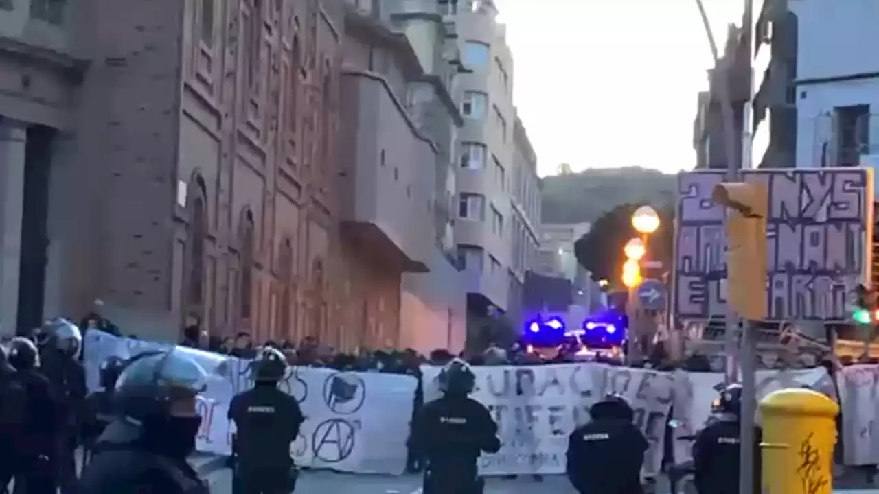 Los Mossos impedirán que Desokupa desaloje dos edificios ocupados en la Bonanova de Barcelona