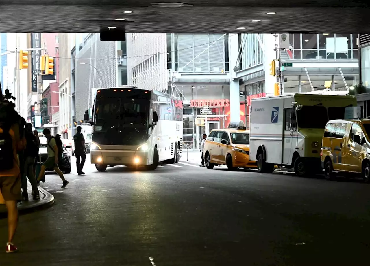 County official vows to fight NYC mayor's migrant bus plan - New York Amsterdam News