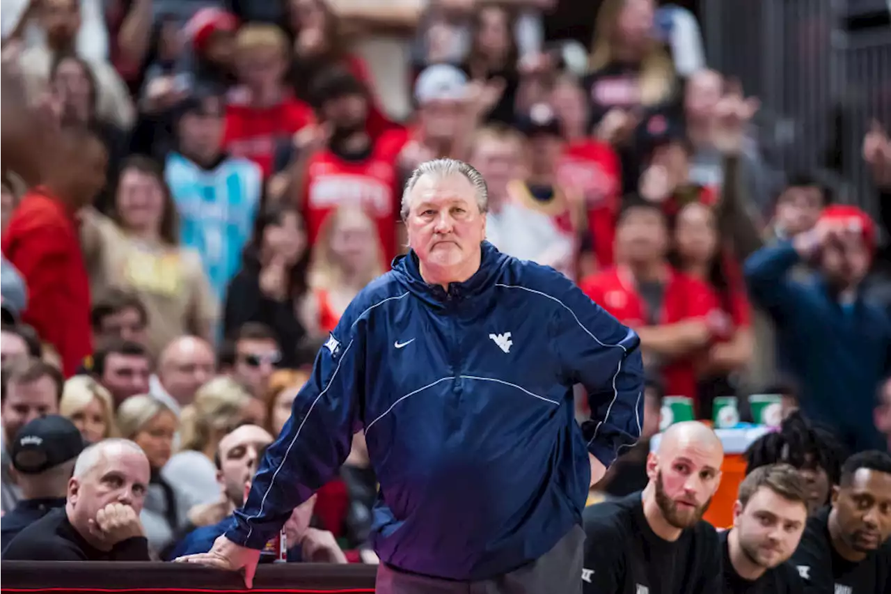 Bob Huggins calls Xavier fans ‘Catholic f-s’ during radio interview