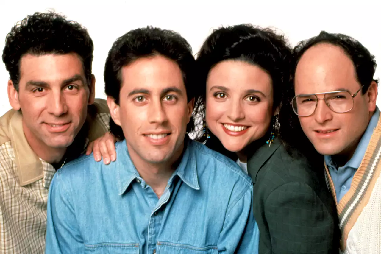 ‘Seinfeld’ star immortalized in bar’s hilarious naked bathroom mural