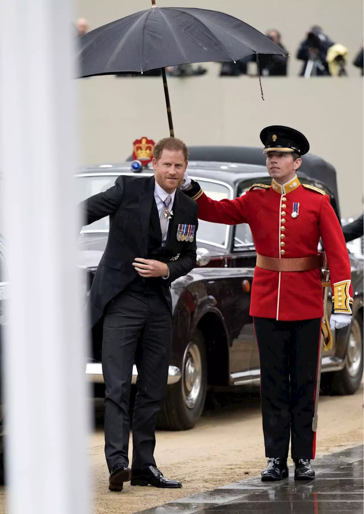 Prince Harry 'didn't meet family' despite 30 min post-Coronation Palace visit