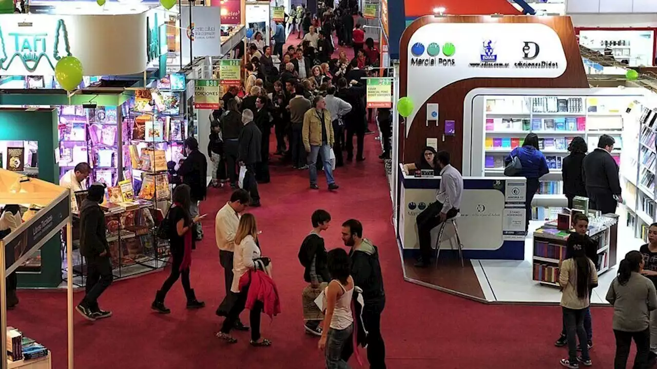 'Buenos Aires en 100 palabras': cómo es el concurso que premia con 1.000 dólares relatos sobre la vida en la Ciudad | Feria del Libro