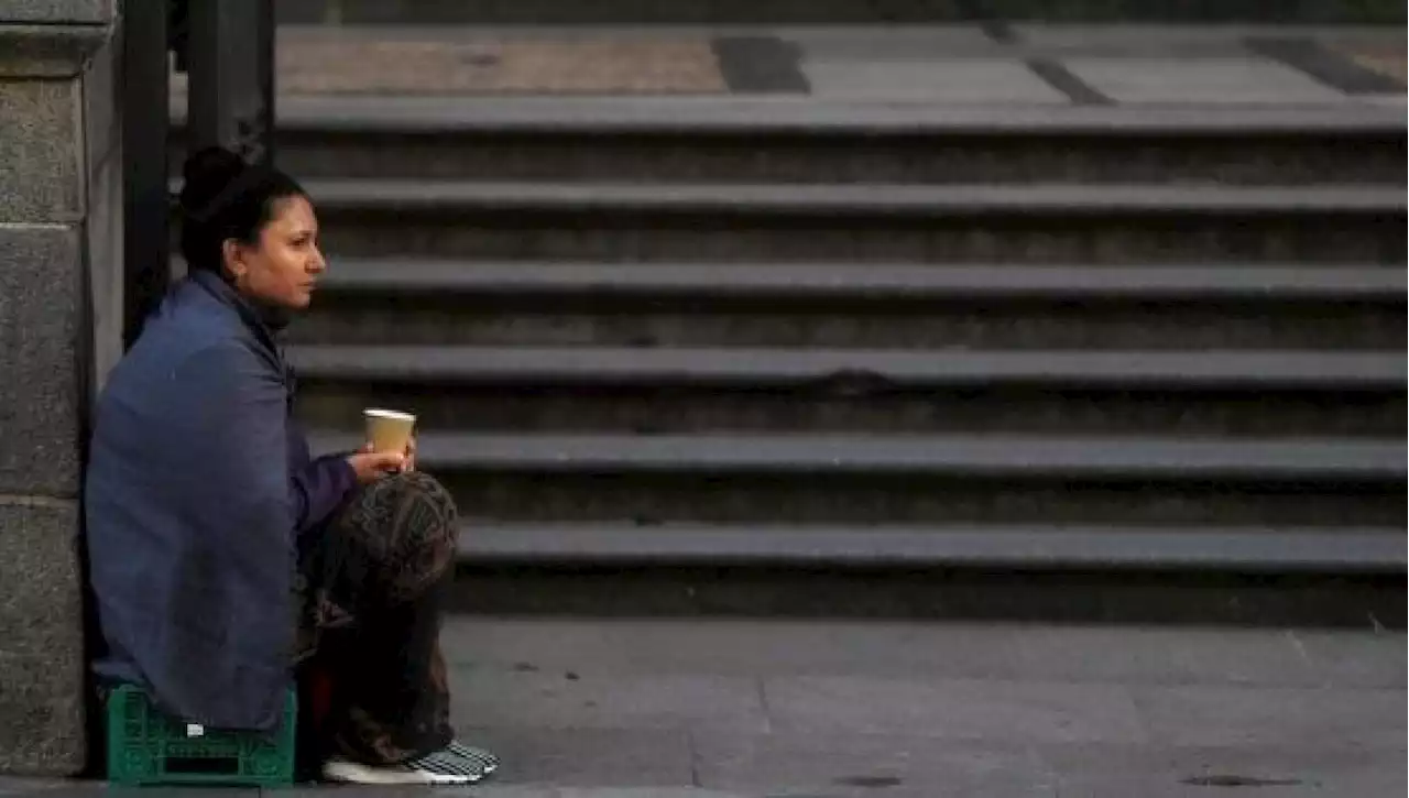 In Liguria a Sestri Levante, il candidato di centrodestra contro gli homeless in strada