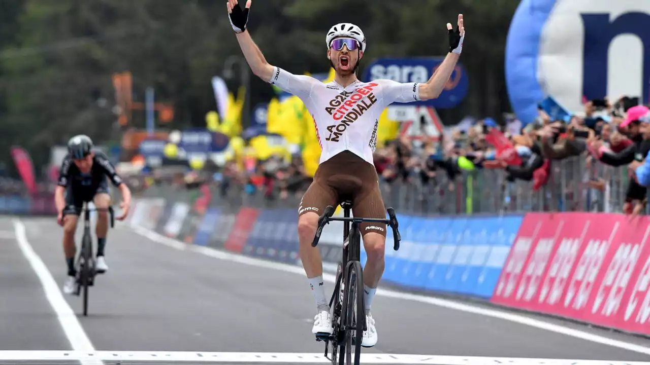 Tour d'Italie: le Français Aurélien Paret-Peintre remporte la 4e étape