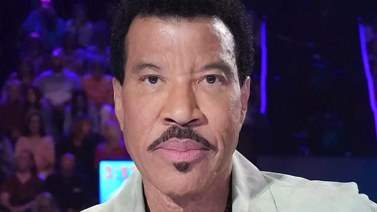 Lionel Richie 'claps back' after being slammed for coronation performance