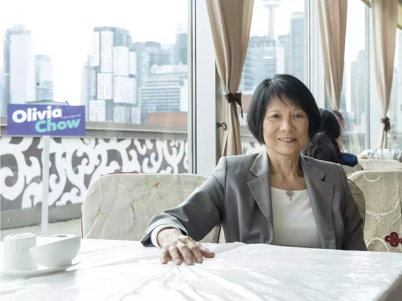 Olivia Chow's lead in mayoral race widens, new poll shows