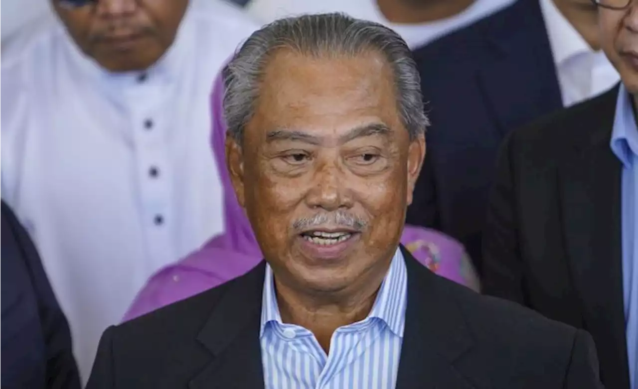 Muhyiddin mohon kes dibicarakan di Mahkamah Tinggi