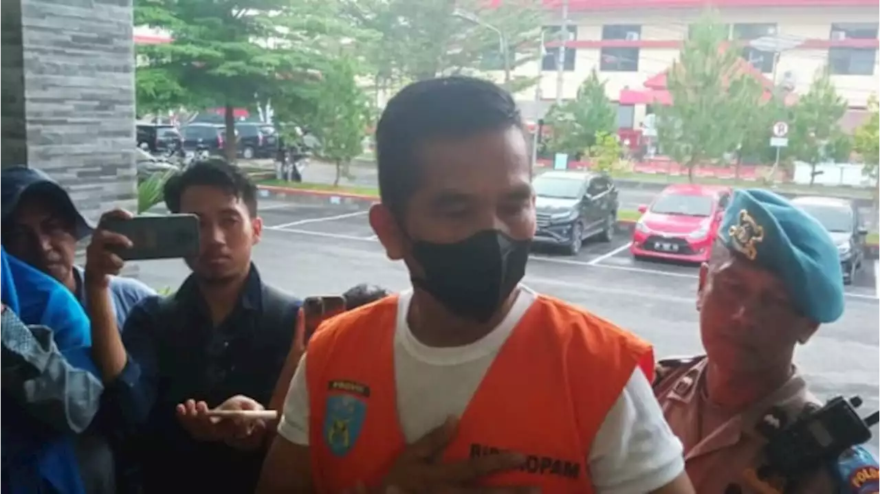 AKBP Achiruddin Menangis, Cerita Tak Diizinkan Bertemu 2 Anaknya yang Sedang Sakit