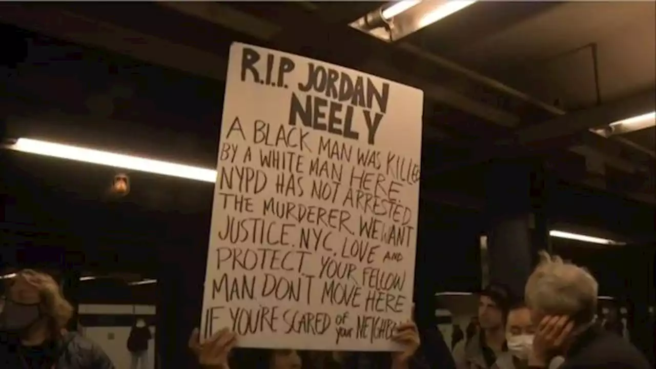 Molotov cocktail found, at least 11 arrested in Jordan Neely death protests