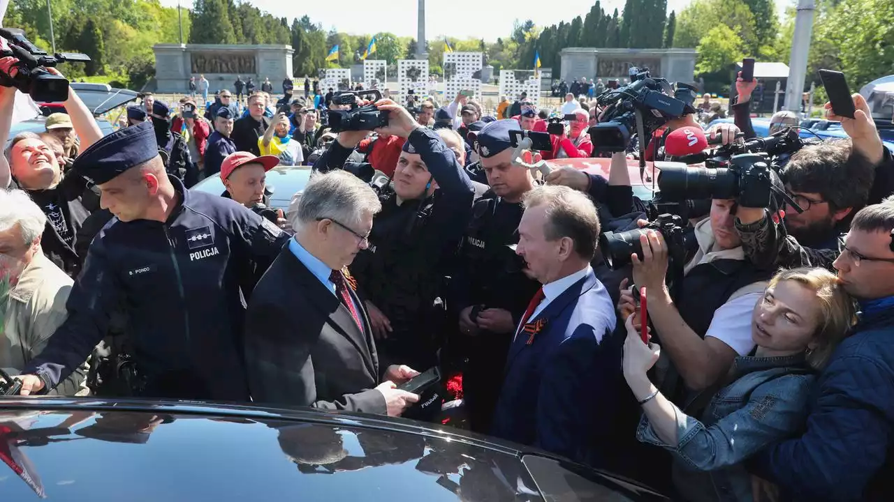 Polen: Russischer Botschafter vor Friedhof aufgehalten