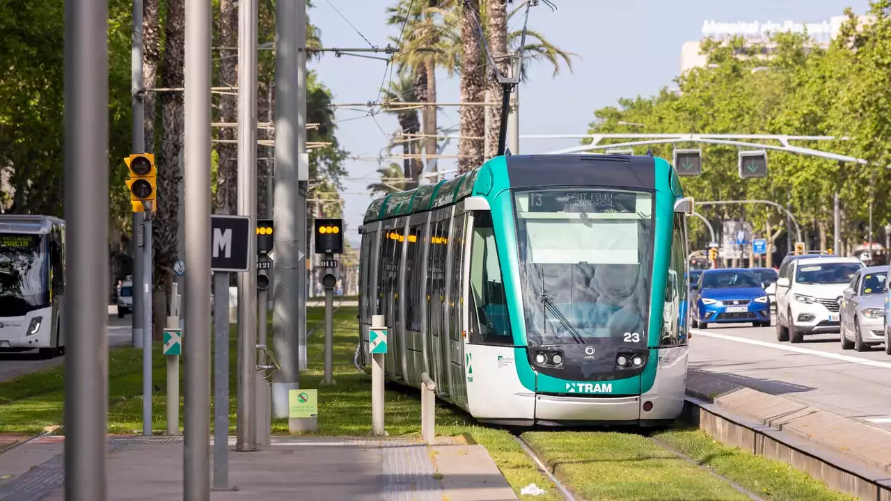 Muere un hombre atropellado por un tranvía en Barcelona