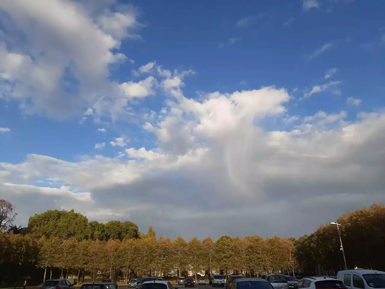 Météo : soleil au nord, orages au sud, pourquoi le temps est figé en France ?