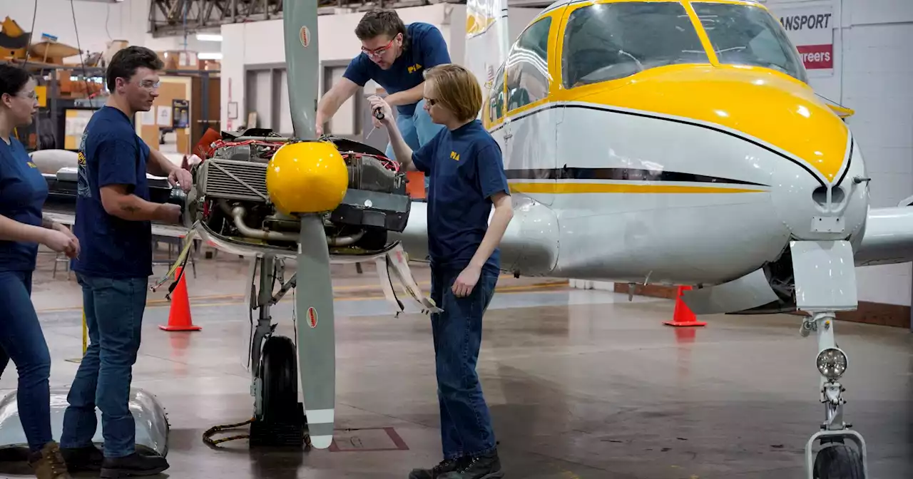 Know any airplane mechanics? A wave of retirements is leaving some US industries desperate to hire