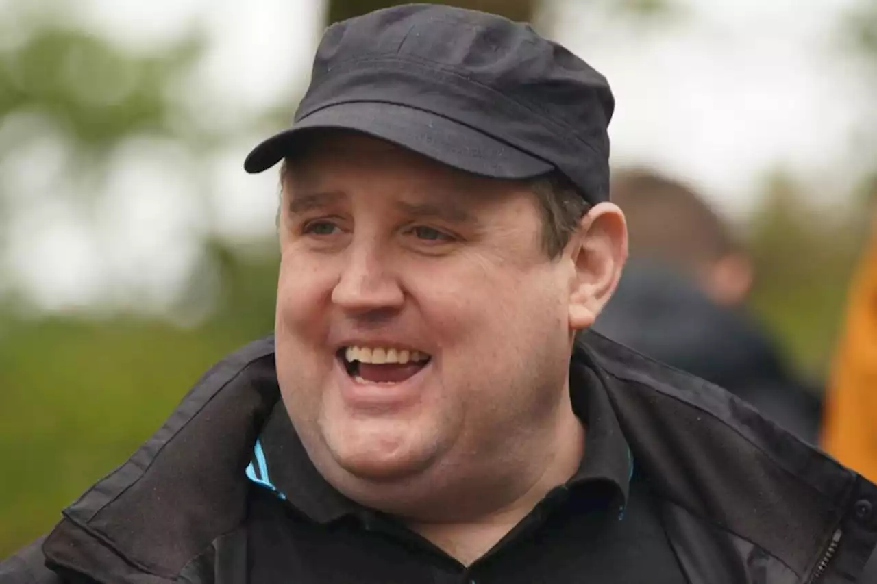 Peter Kay stuns fans following his 'mega' weight loss journey