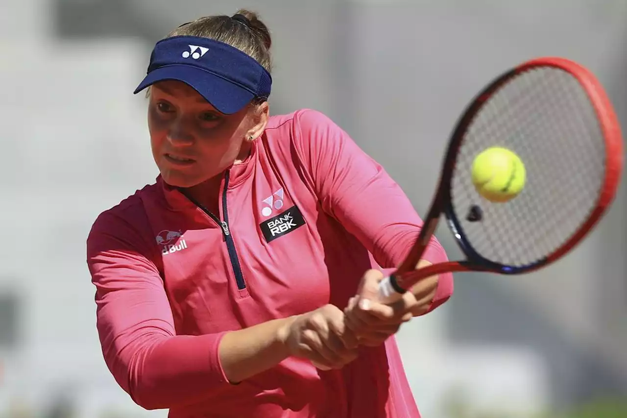 Elena Rybakina beats Czech teen Linda Noskova to reach French Open third round