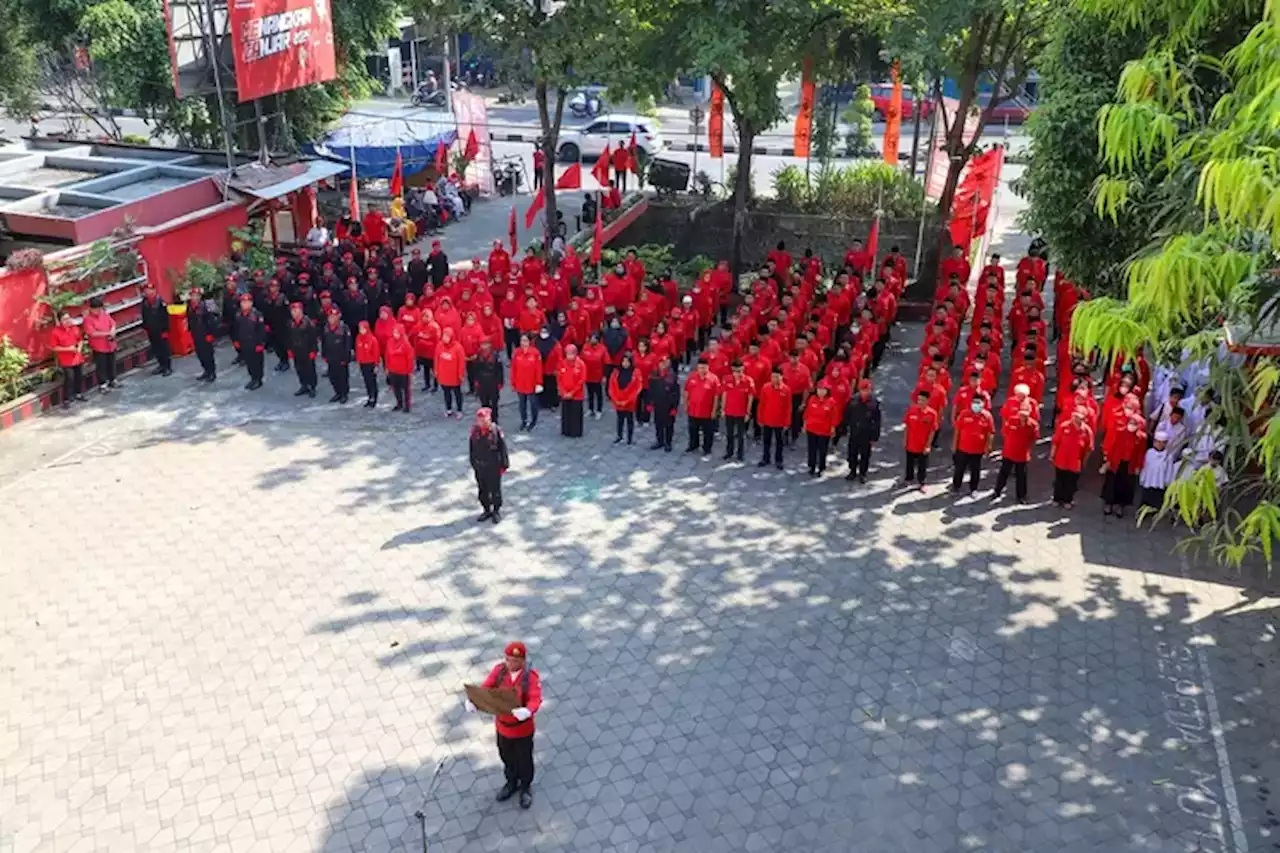 Harlah Pancasila, DPD PDIP Jatim Ajak Anak Yatim Piatu Upacara Bareng - Jawa Pos