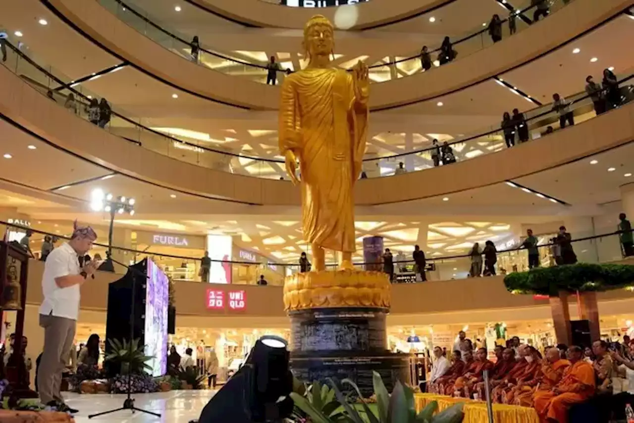 Patung Buddha Setinggi Belasan Meter Masuk Mal di Surabaya, Ini Lokasinya - Jawa Pos