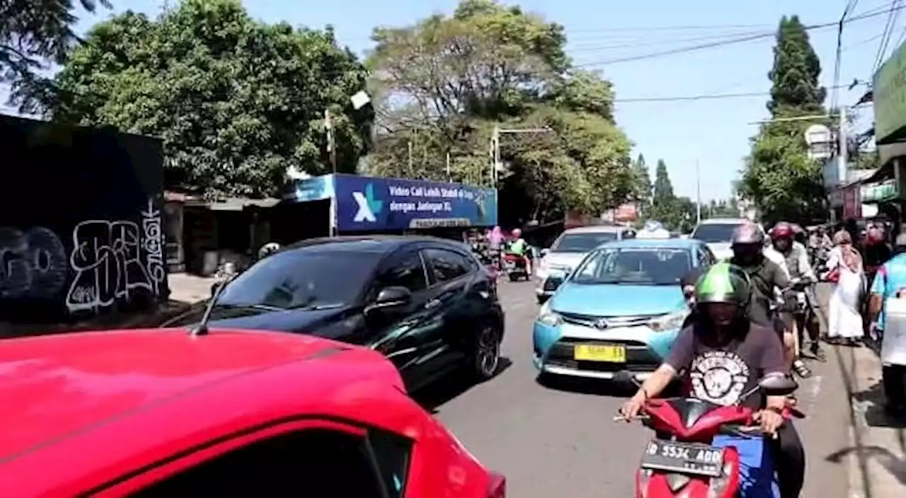 Libur Panjang, Wisatawan Serbu Kawasan Dago Bandung