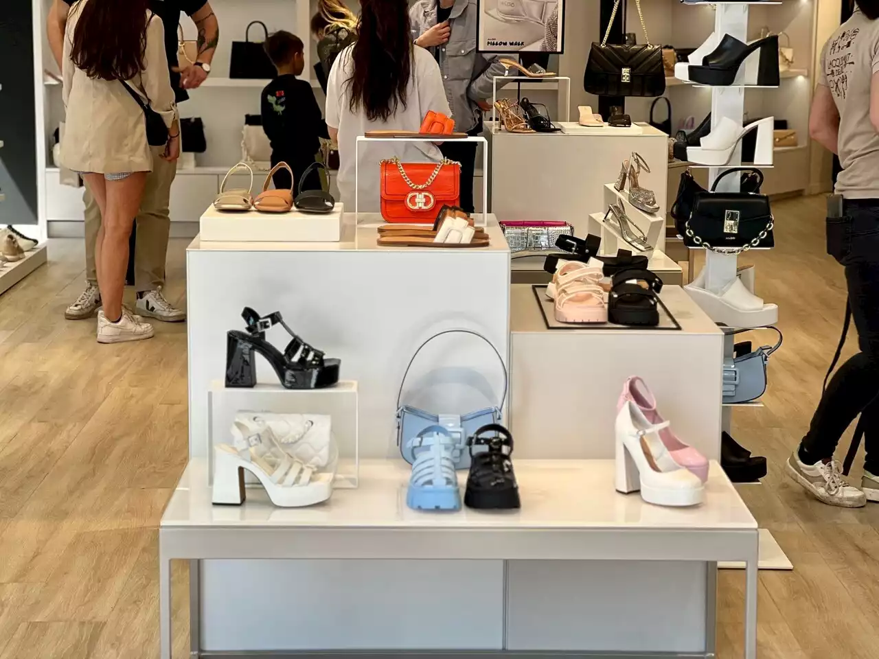 Ce géant de la chaussure vient d'ouvrir une nouvelle boutique à Lille