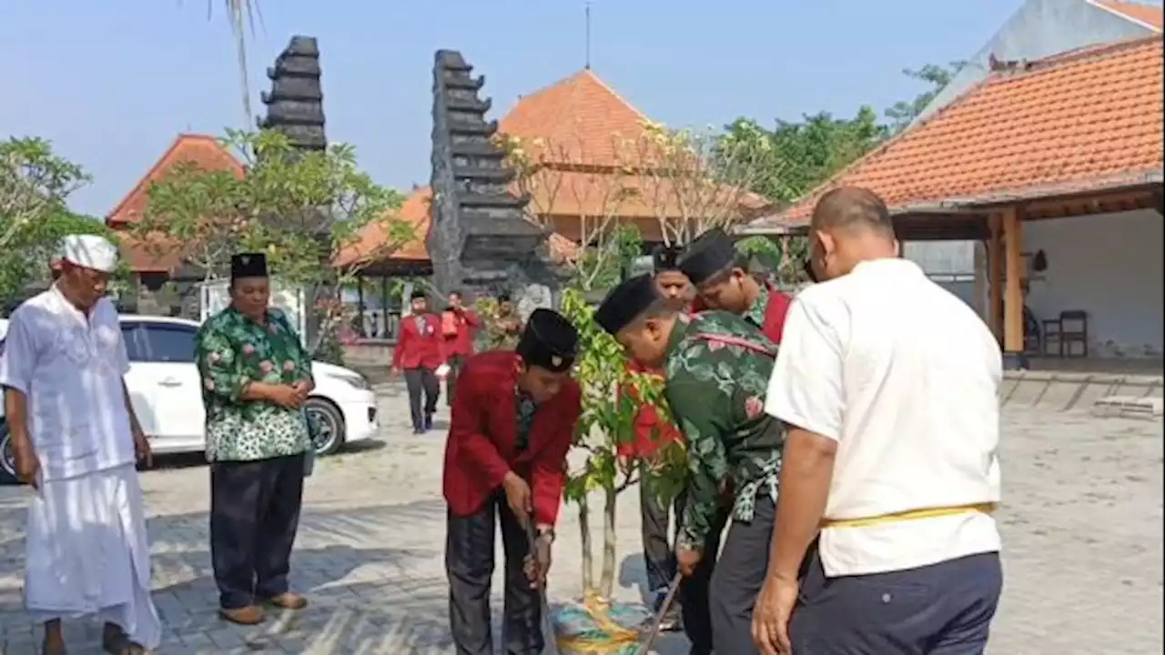 Hari Lahir Pancasila, Sekolah ini Tanam Pohon Beringin di Gereja dan Pura