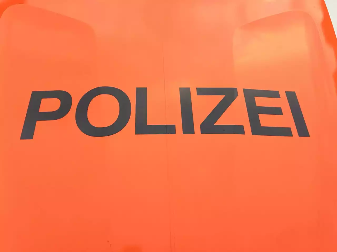 Weinfelden TG: Motorradfahrer (80) nach Kollision mit Auto leicht verletzt