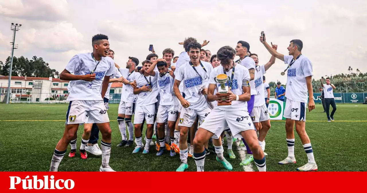 O Famalicão foi campeão de juniores e não é por acaso, é estratégia