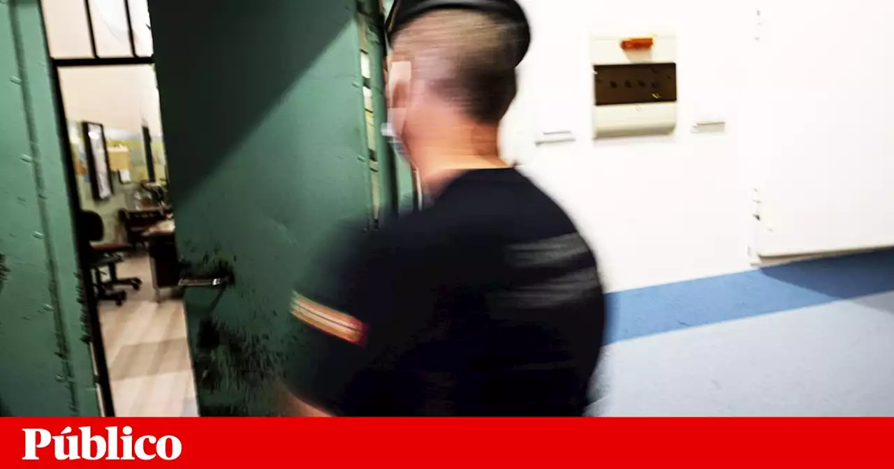 Serviços prisionais têm novo regulamento para crianças que acompanham as mães