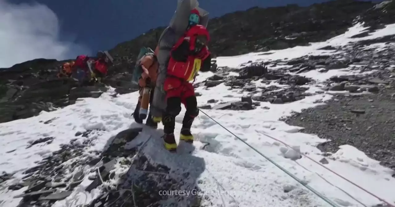 Everest. Scalatore finisce nella “zona della morte”: il salvataggio a oltre 8.400 metri