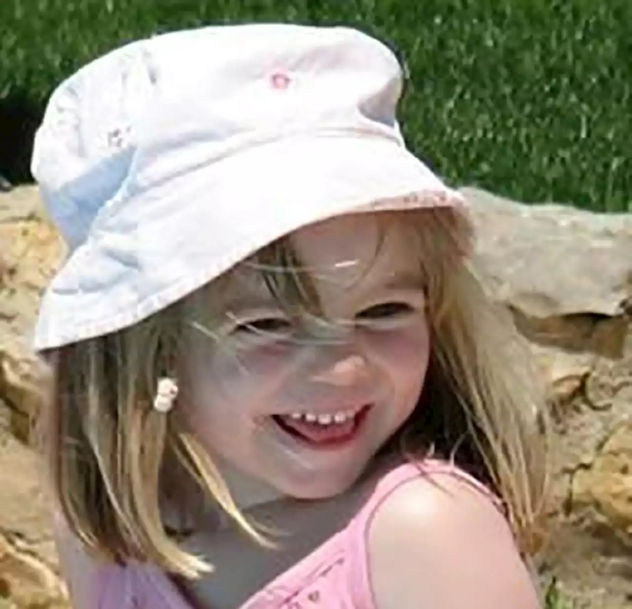 Investigadores encontram ‘elementos’ que podem estar ligados ao caso Madeleine McCann