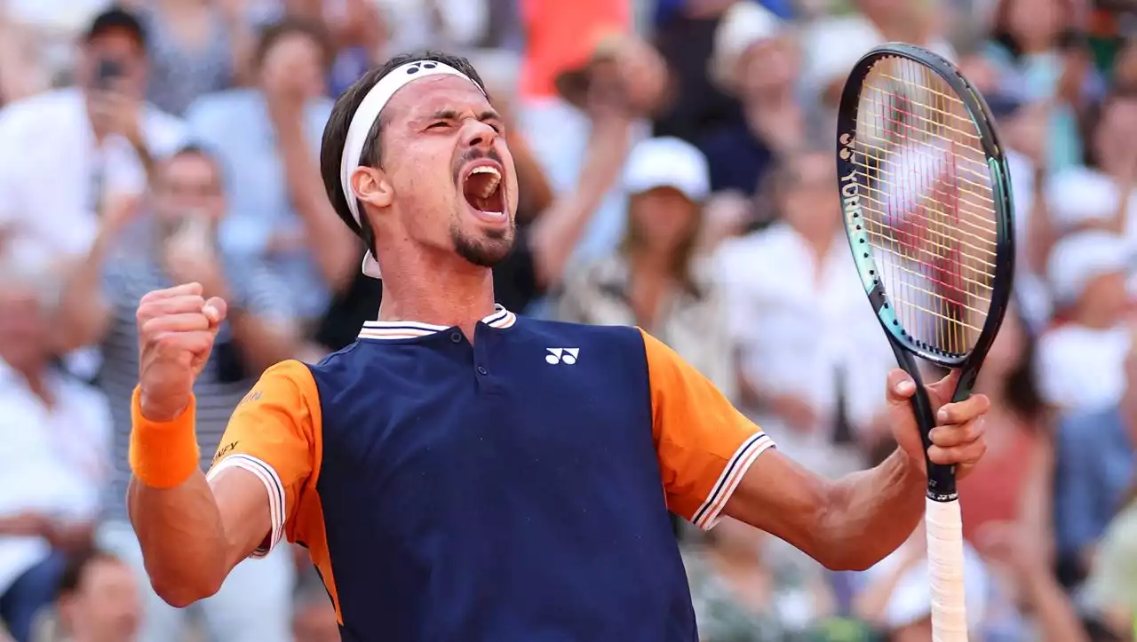 French Open: Daniel Altmaier bezwingt in fünfeinhalb Stunden Top-Ten-Spieler Jannik Sinner