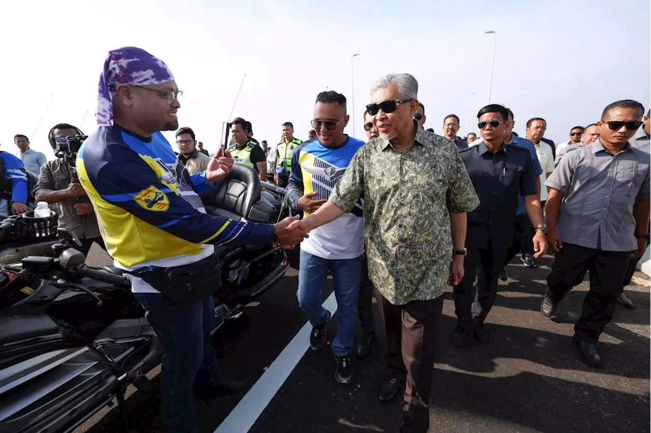 Opening of Bagan Datuk Bridge will spur investment, says Ahmad Zahid