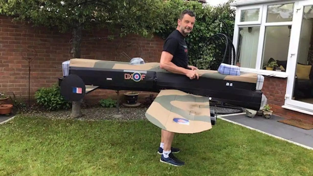 RAF veteran dressed as bomber plane to take on 10K for charity