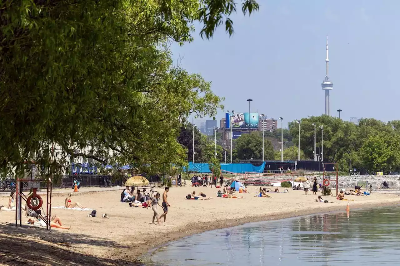 Environment Canada issues two-day heat warning for Toronto as temperatures expected to hit 31 C