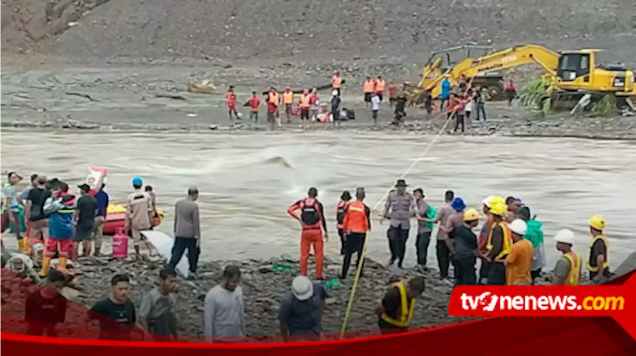 Banjir Bandang di Buru Terjang Proyek Bendungan, Ratusan Pekerja dan Alat Berat Terjebak