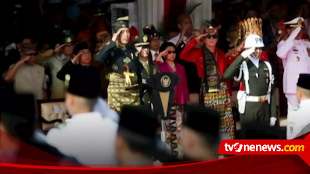 Presiden Jokowi Pakai Baju Adat Melayu Deli Serdang saat Pimpin Upacara Peringatan Hari Lahir Pancasila