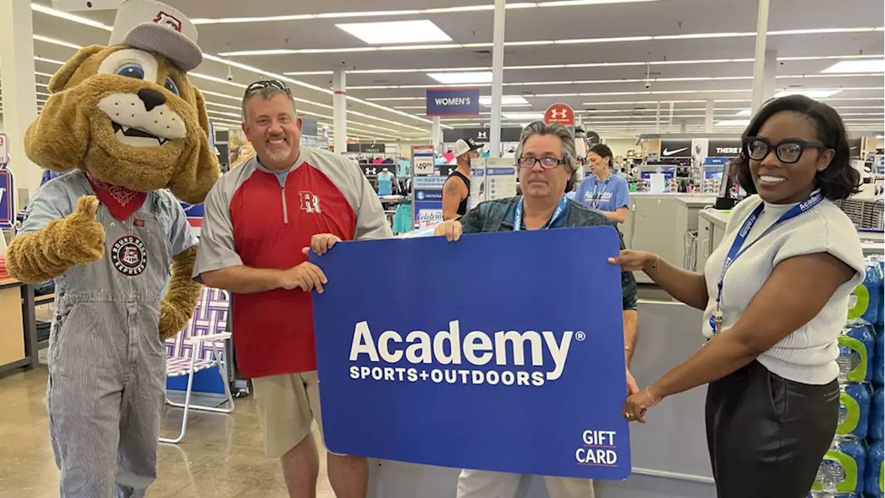 Round Rock father surprised with $500 shopping spree at Academy Sports for Father's Day