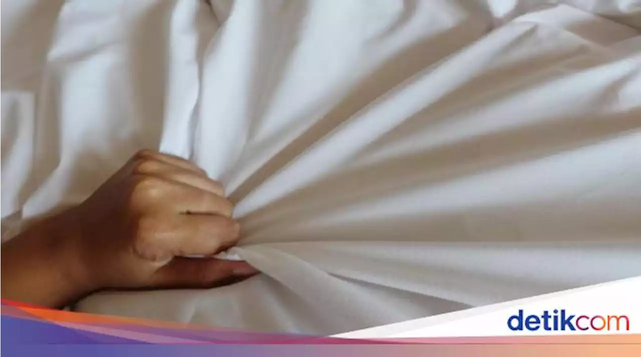 8 Tips Tingkatkan Gairah Bercinta Ala Pakar Seks, Cuma 5 Menit!