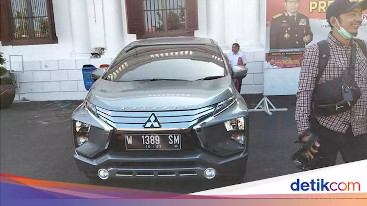 Guru Les Musik Jual HP dan Gadaikan Mobil Angeline Setelah Membunuh