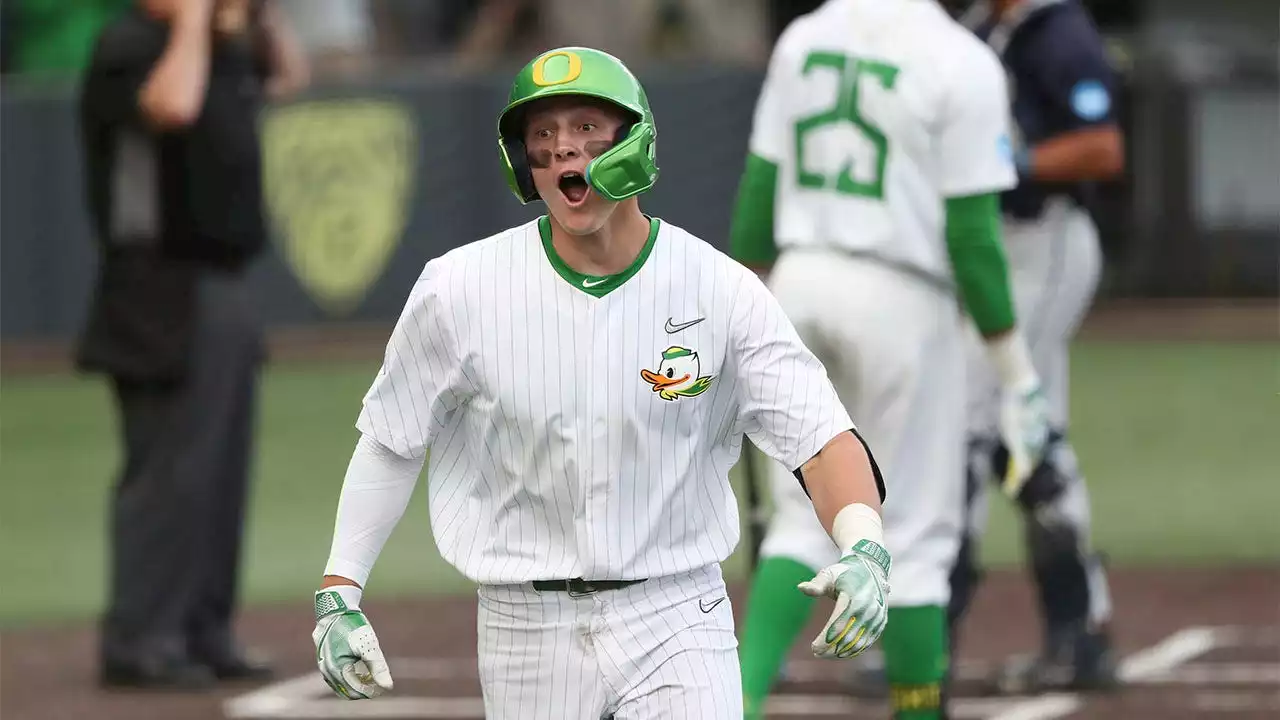 Oregon completes historic comeback in college baseball Super Regionals