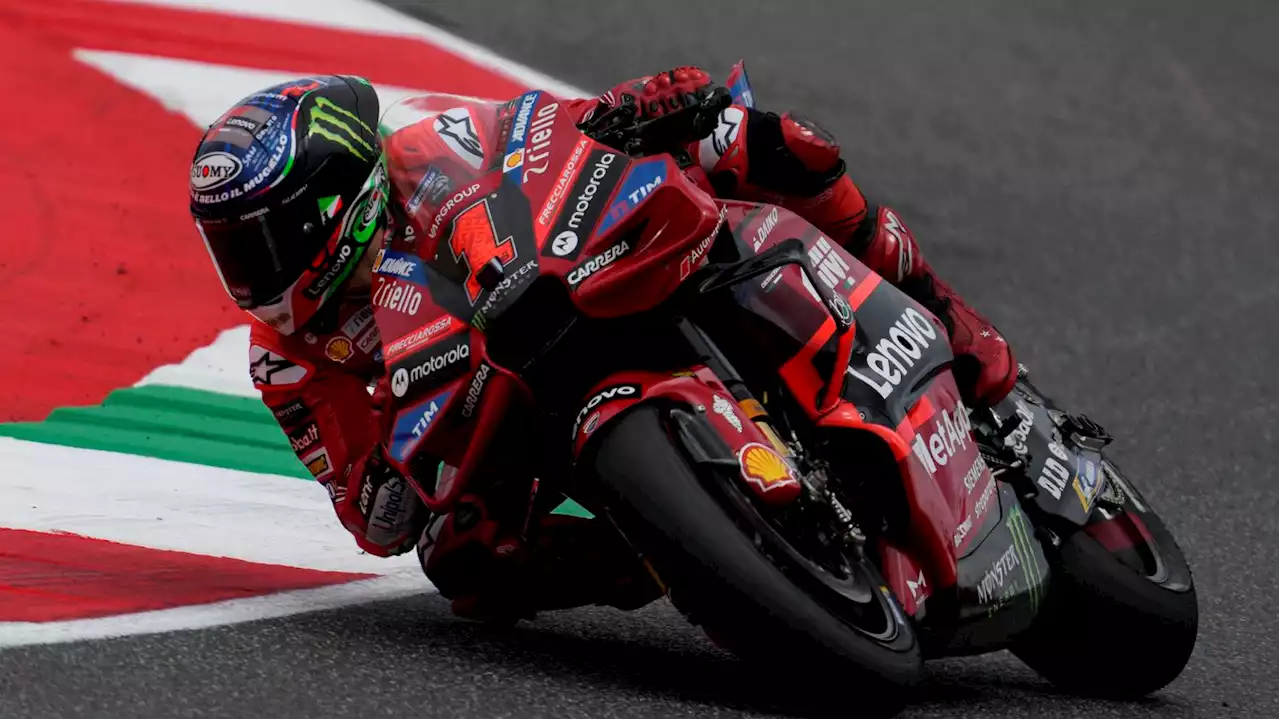 MotoGP : Francesco Bagnaia vainqueur de la course sprint du GP d'Italie, Johann Zarco au pied du podium, Fabio Quartararo dixième