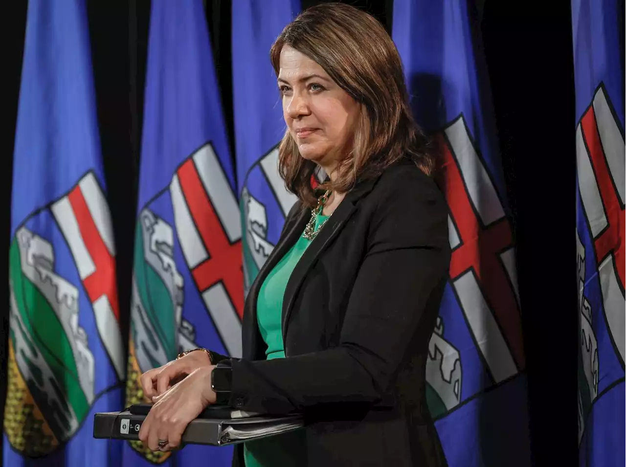 Alberta Premier Danielle Smith announces new cabinet