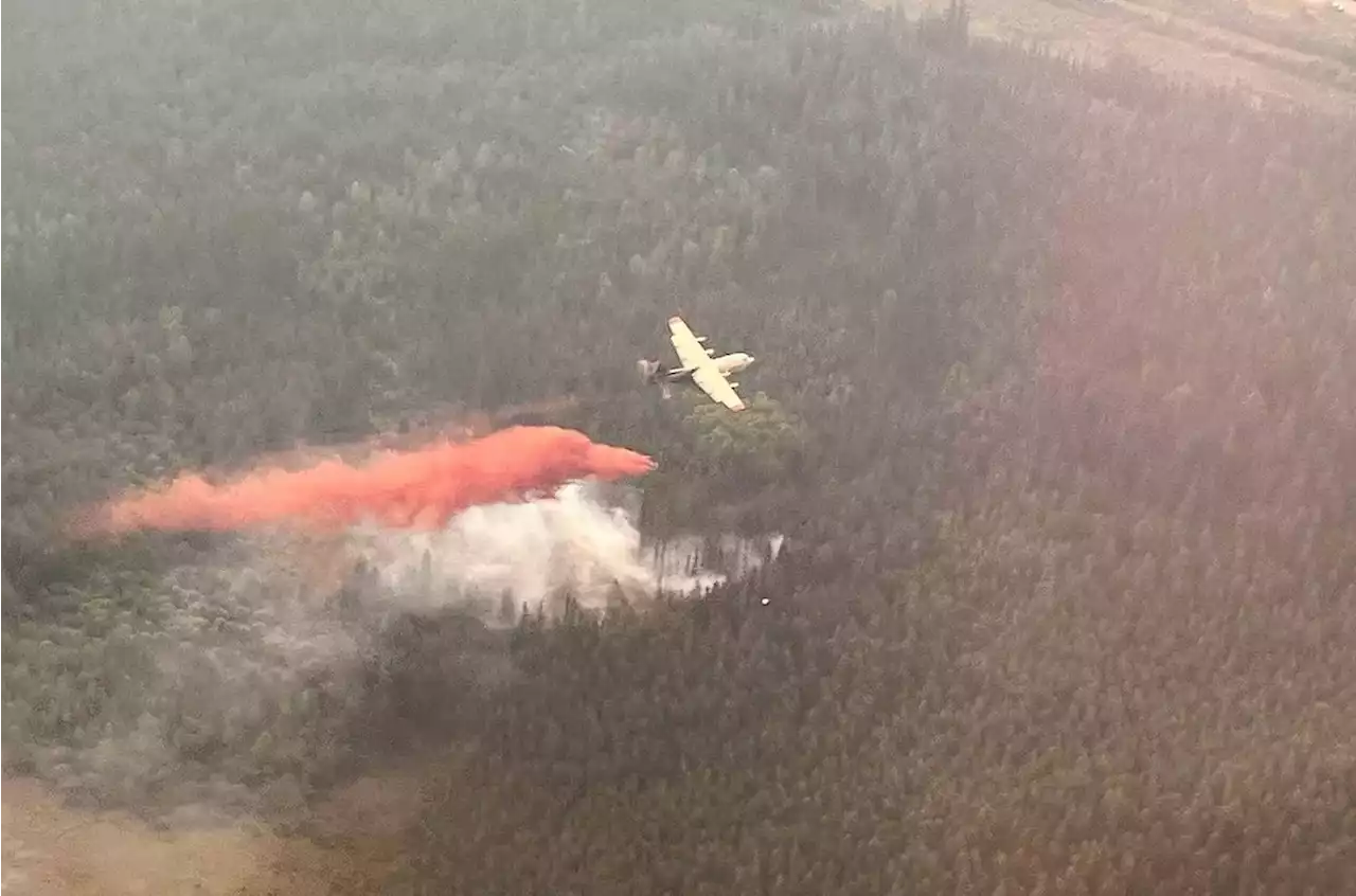 Wildfires raging in Quebec, Alberta and B.C., triggering new evacuations