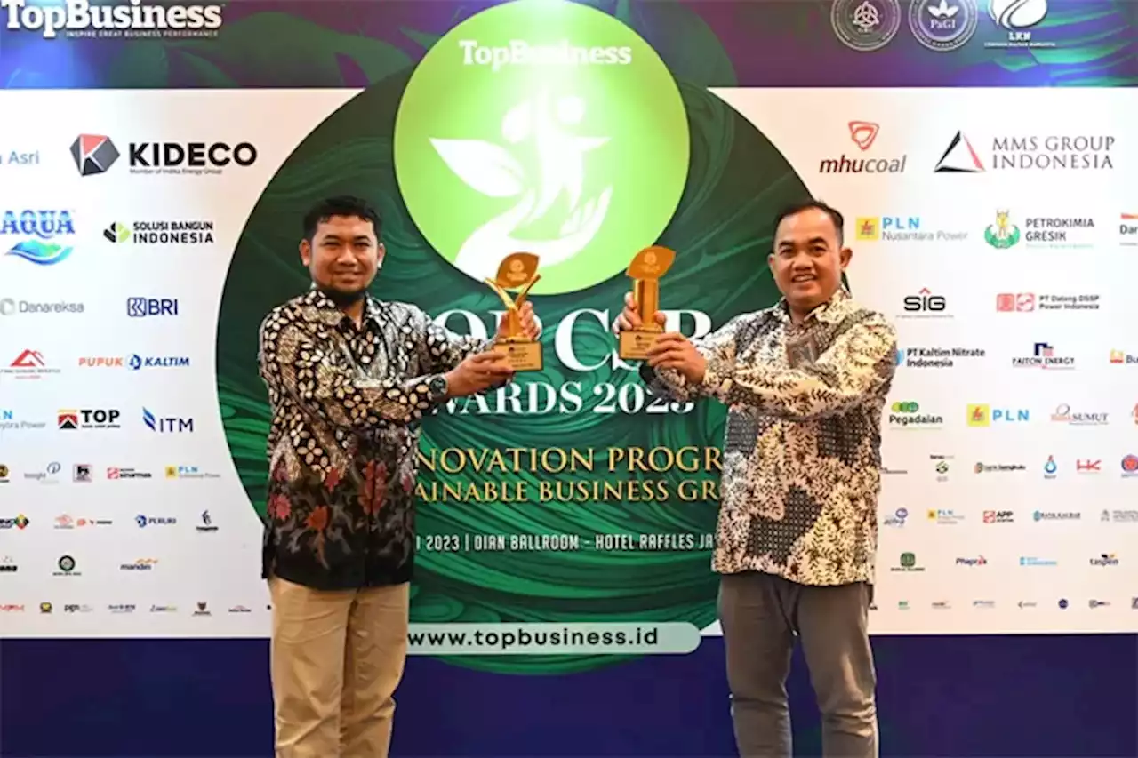 PT Semen Indonesia Borong Dua Penghargaan di Ajang TOP CSR Awards 2023 - Jawa Pos