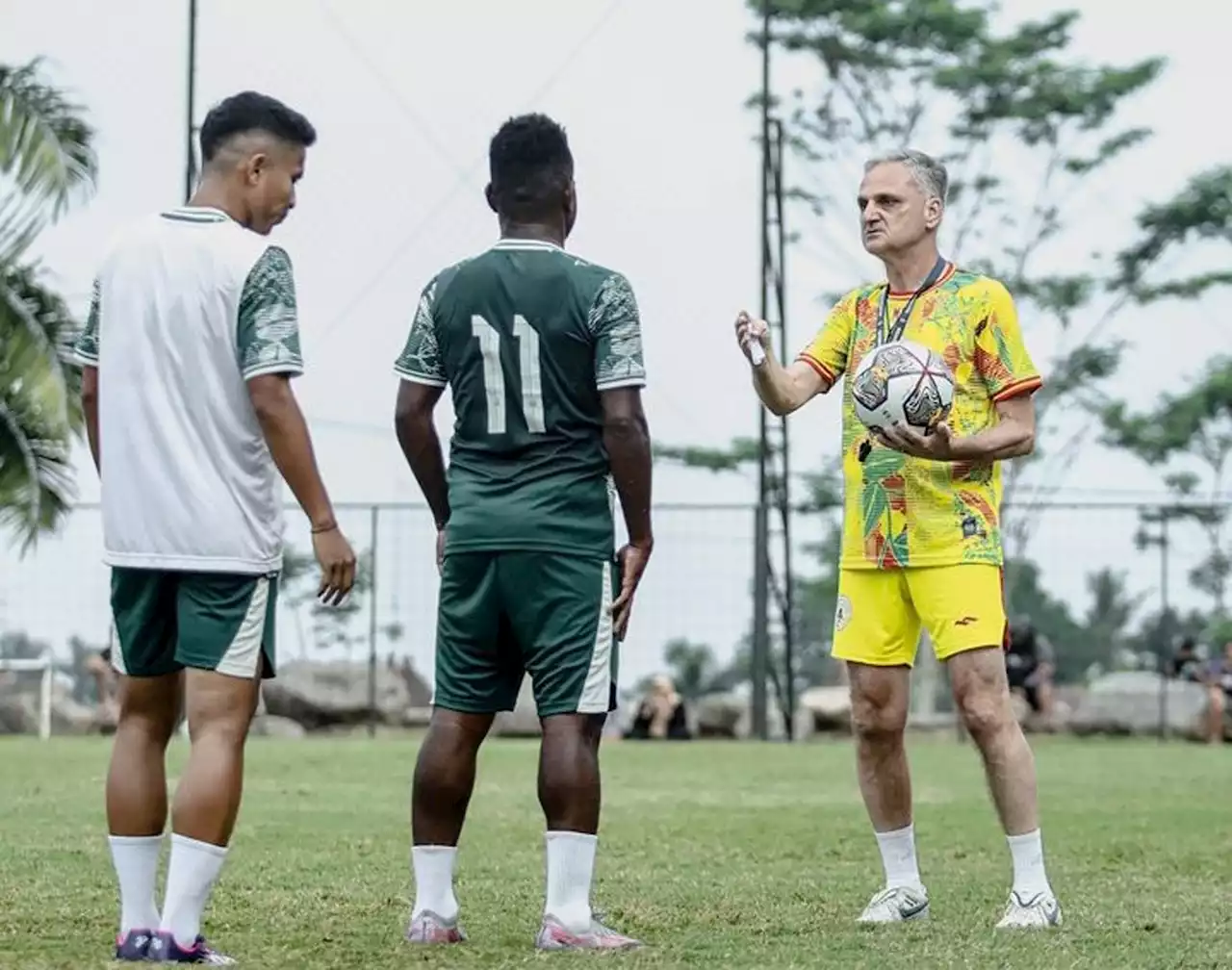 Jelang Lawan Borneo FC Besok, Coach Mihail: Ini Persiapan Awal yang Penting Bagi PSS