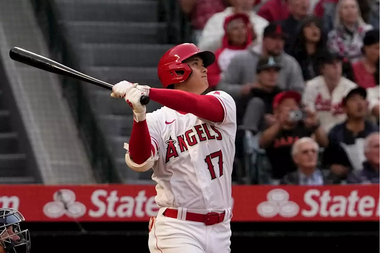 Shohei Ohtani is better at plate than on mound, as Angels win 5th straight