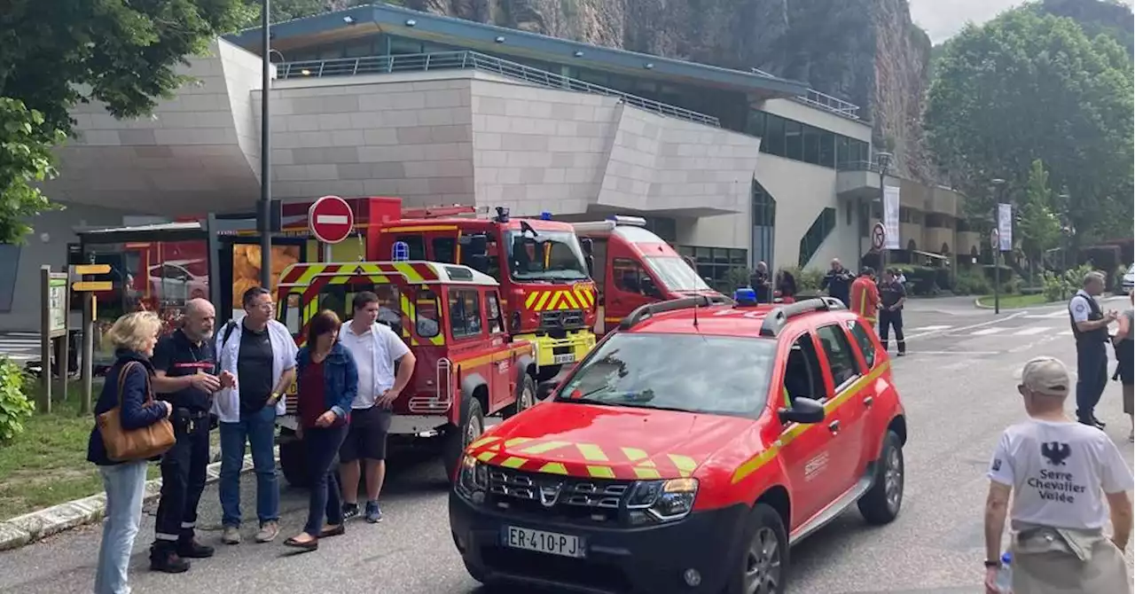 300 curistes évacués après une fuite de produits chimiques à Digne-les-Bains