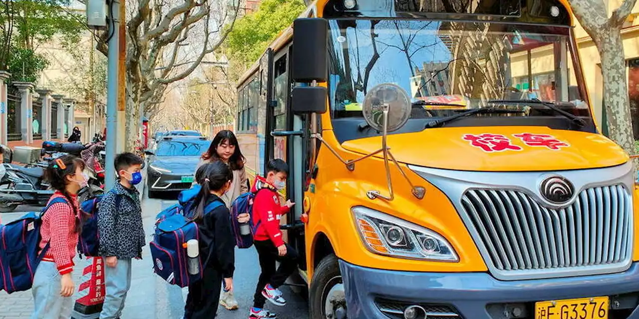 Attention, les lycéens planchent en Chine !