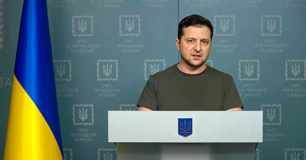 Guerre en Ukraine : Zelensky évoque des « actions contre-offensives » sur le front