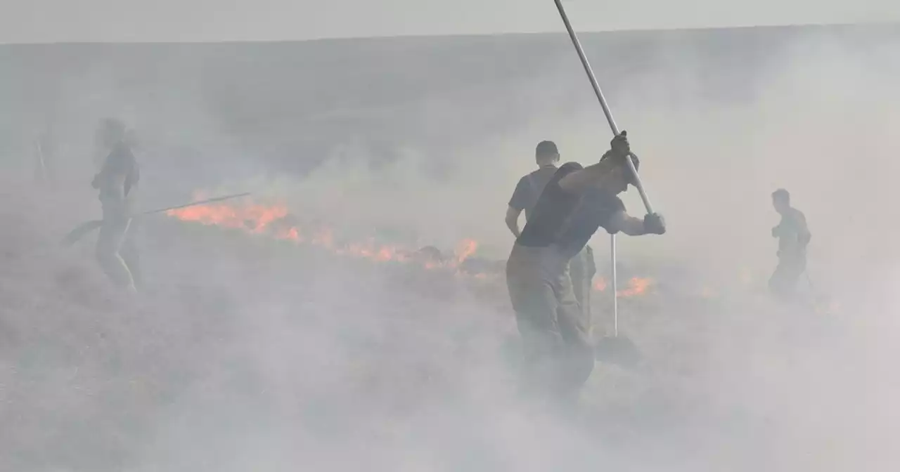 Firefighters continue to tackle blaze on Marsden Moor