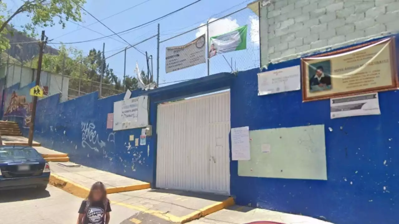 Pintan primaria de Tlalnepantla en horario escolar; se intoxican ocho niños